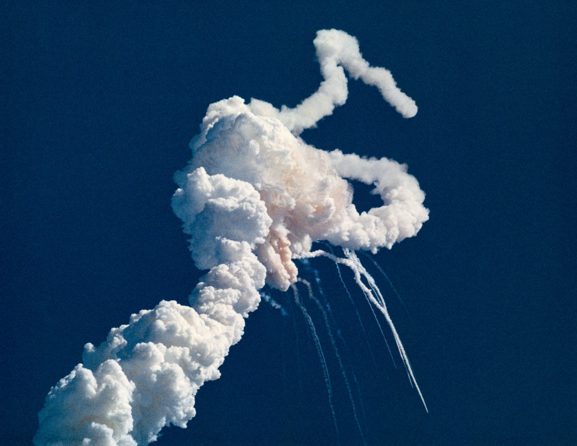 Accident Challenger - Navette - Space Shuttle - 28 janvier 1986 - NASA - STS-51L - Désintégration