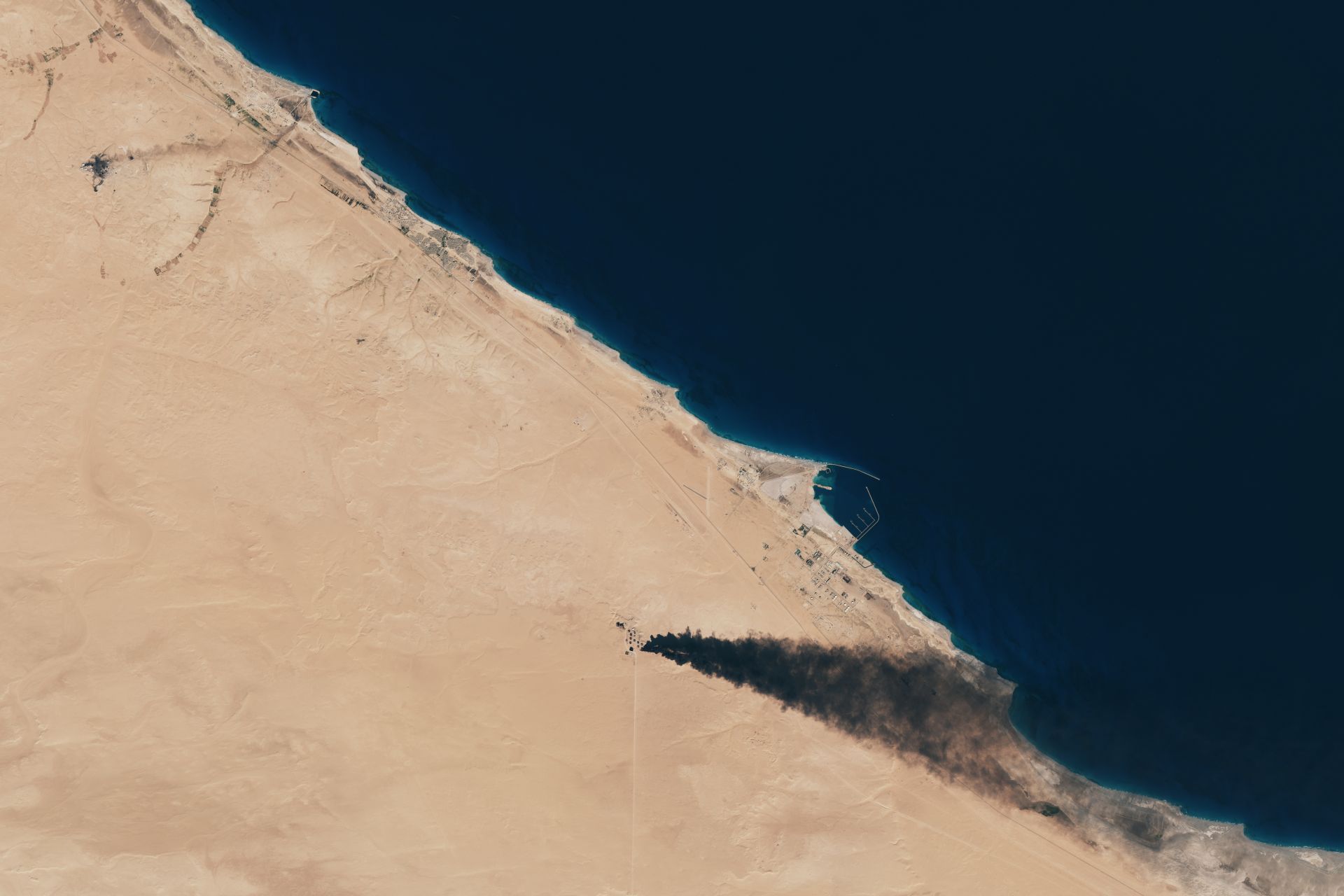 satellite Sentinel-2 - Libye - Libya - Incendies réservoirs pétrole - ESA - Copernicus - European Commission