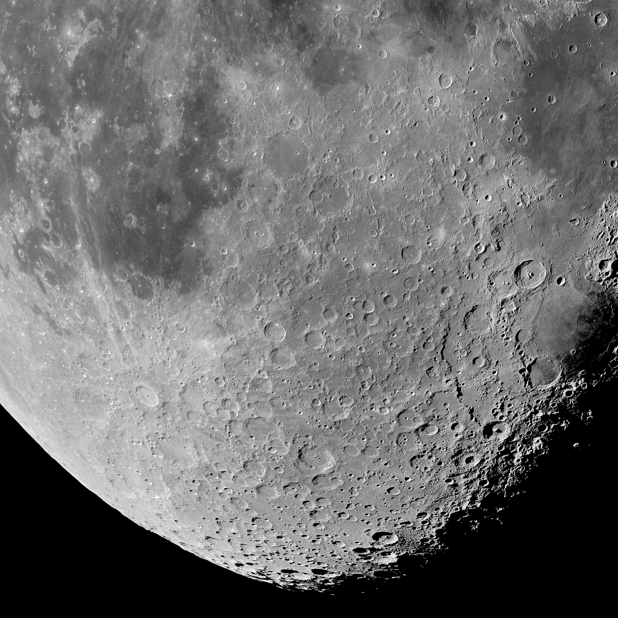 La sonde LRO nous offre la Lune en très haute résolution