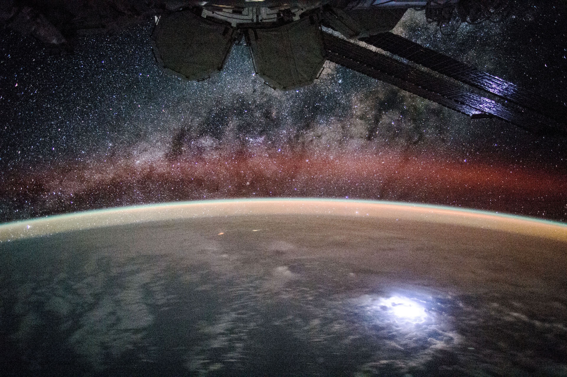 ISS - Voie lactée - Milky Way - Stars - ISS044-E-45215 - International Space station