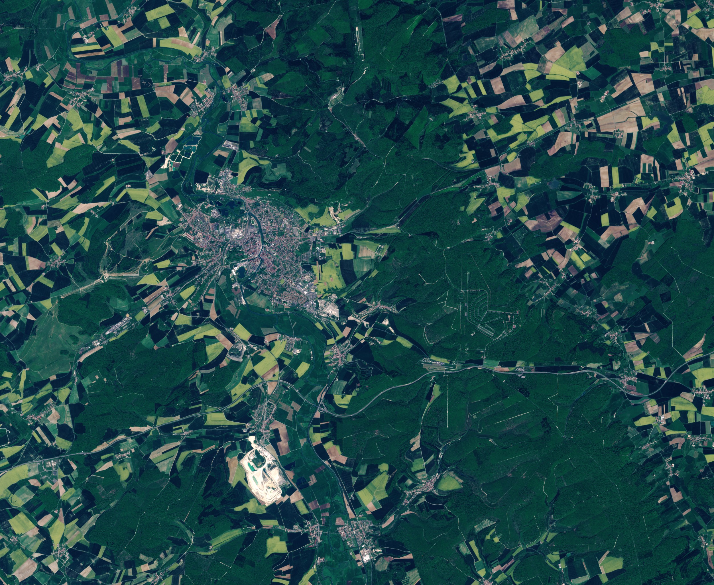 Verdun - Forêt de Verdun - Bataille de Verdun - Zone rouge - Centenaire - Douaumont - satellite Sentinel-2 - ESA - Mai 2016