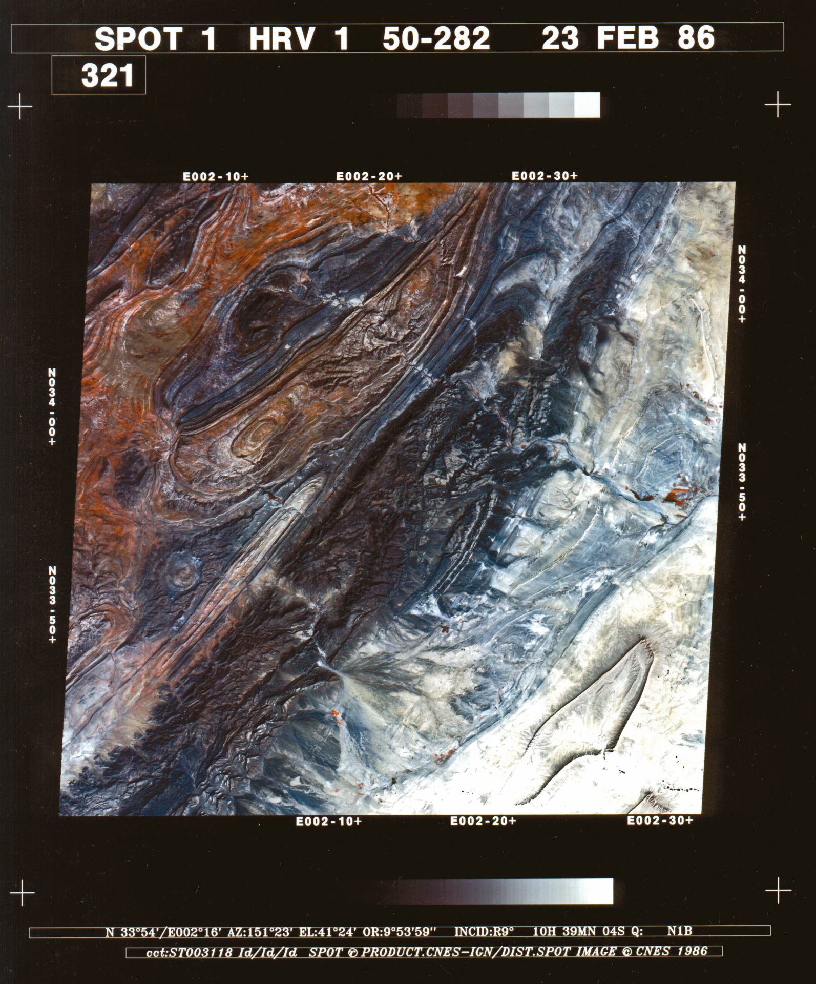 30 ans SPOT - Anniversaire - Première image - Multispectrale - Djebel Amour au nord du Sahara algérien. Une des premières images du satellite SPOT 1. Image multispectrale - Sahara algérience - Acquise le 23 février 1986 à 10h39 UTC. Copyright CNES 1986. Distribution Airbus DS