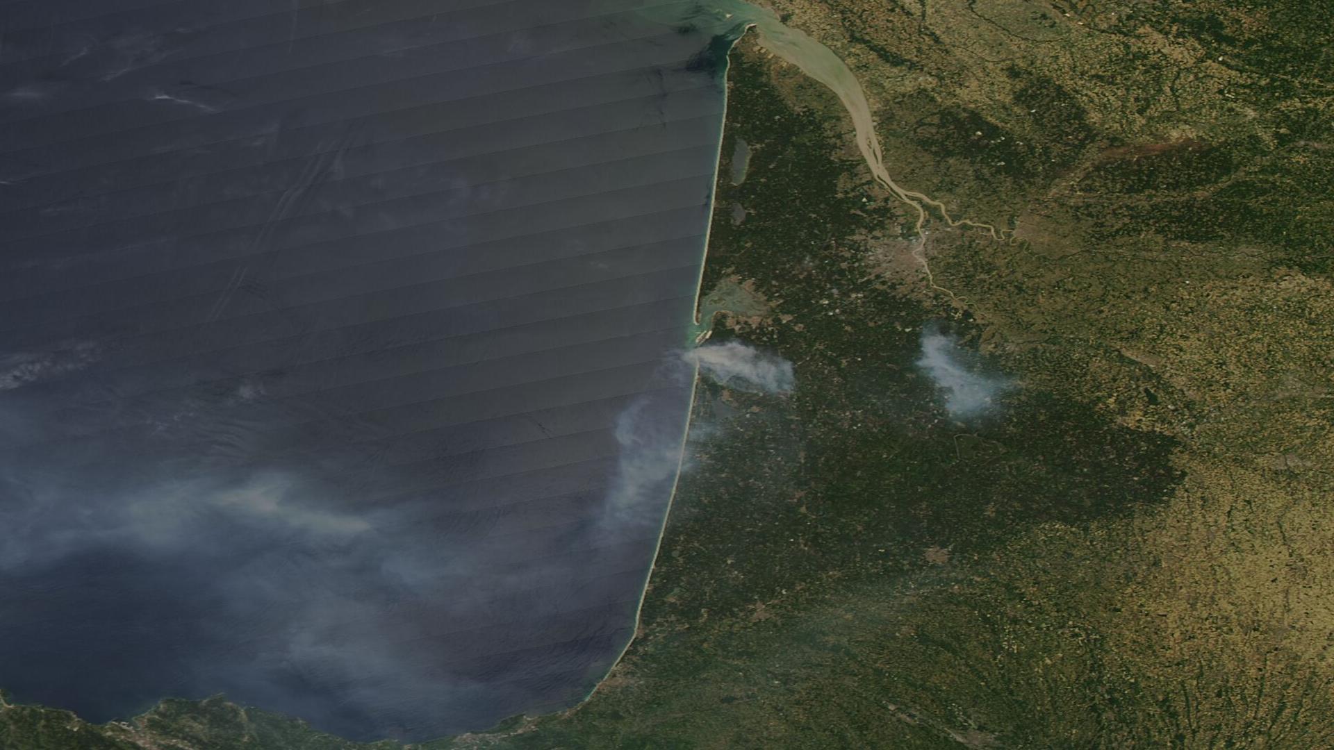 Incendies Gironde - Dune du Pilat - Landiras - Satellite - Terra - MODIS - Juillet 2022 - wild fires - smoke - fumée