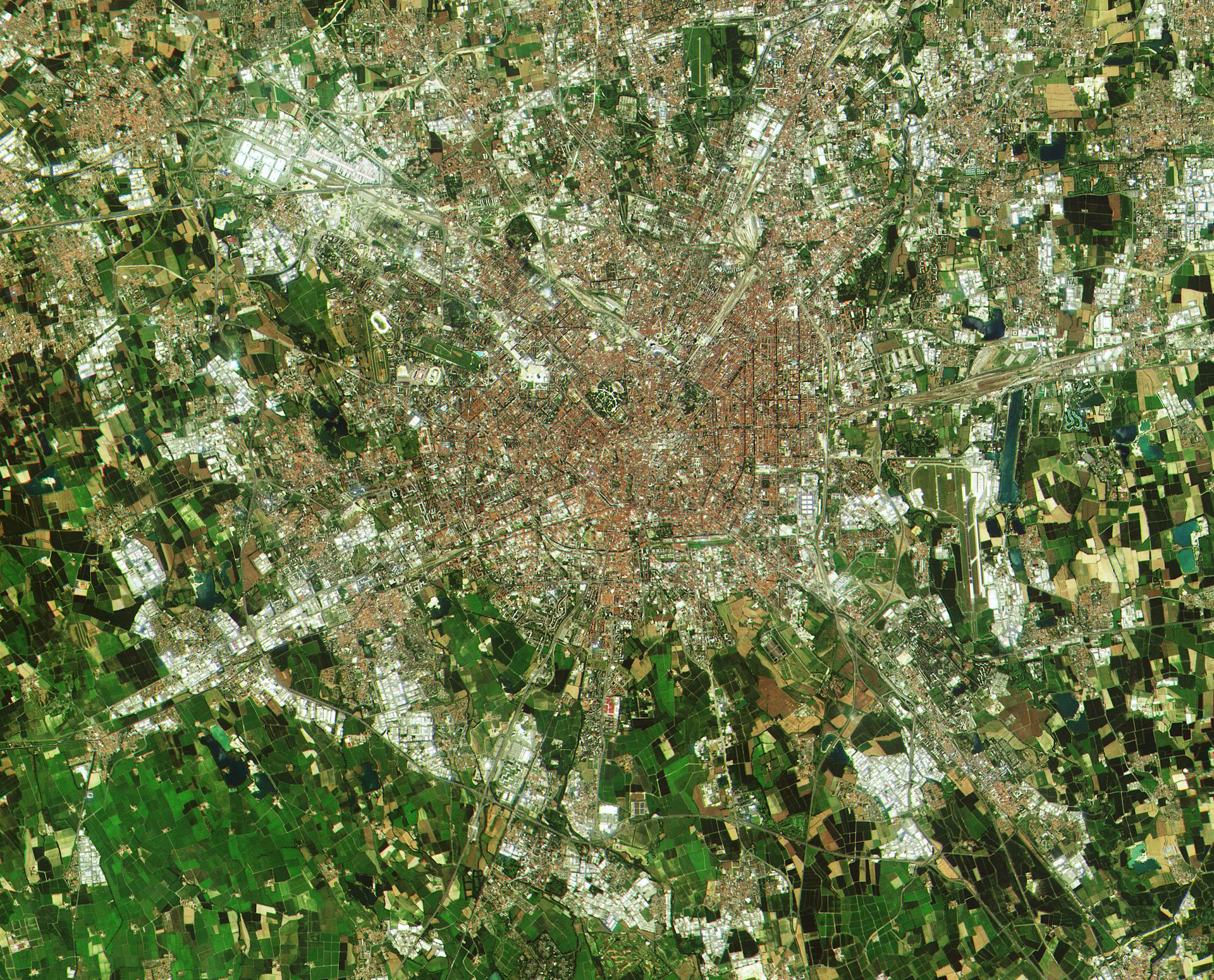 Sentinel - Sentinel-2A - Première image - First image - Copernicus - ESA - Europe - GMES - Milan - Agriculture - Occupation des sols - urbain